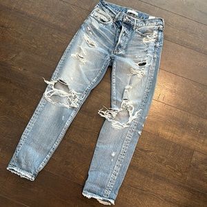 Moussy distressed jeans size 26